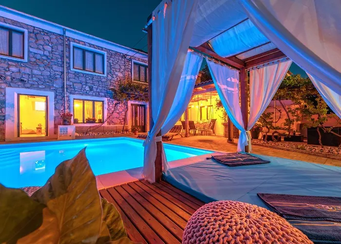 Andelika Vikendica Drivenik